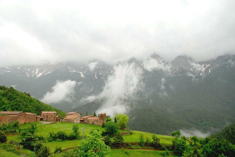 Cal Barida Hotel Cava Bagian luar foto